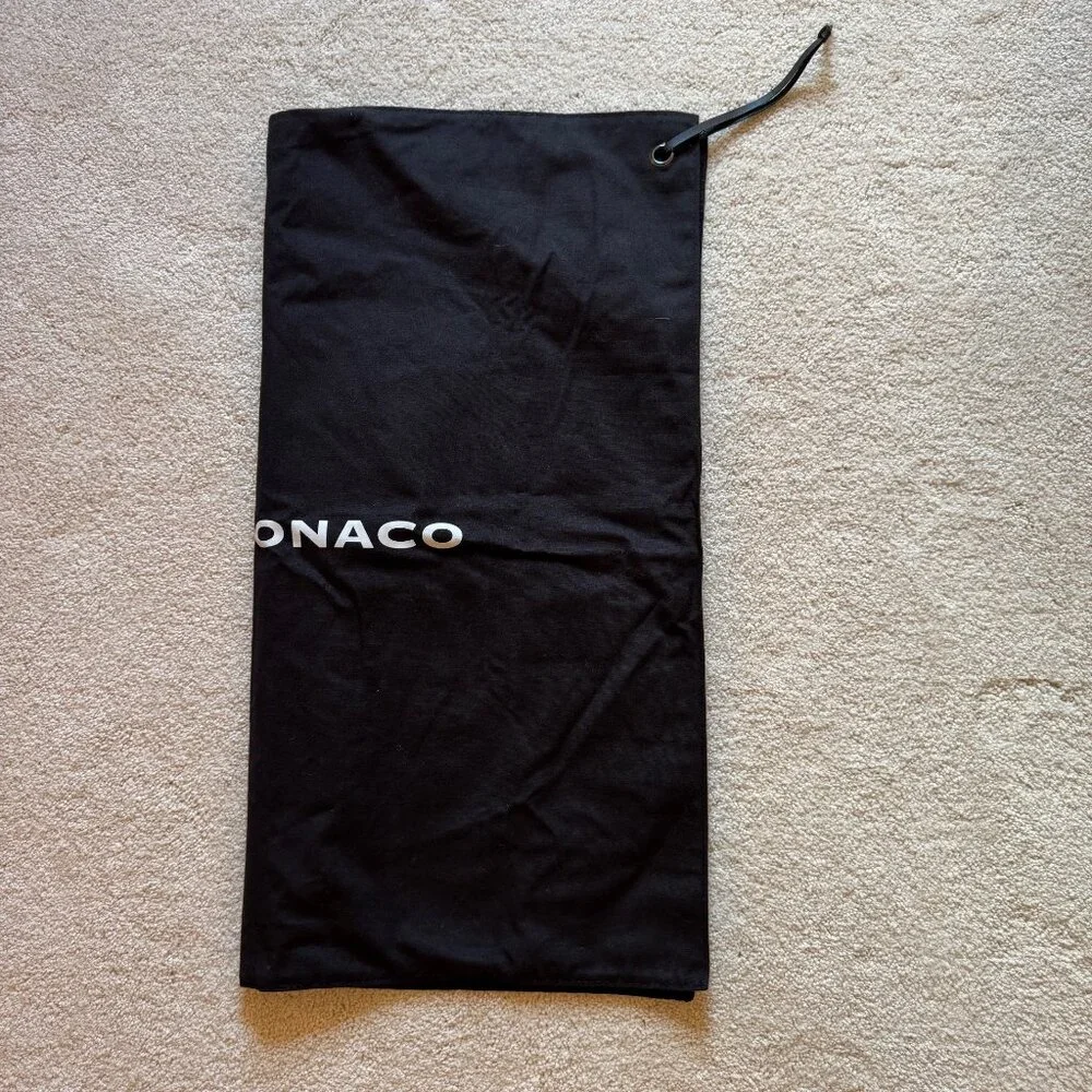 Club Monaco protect your